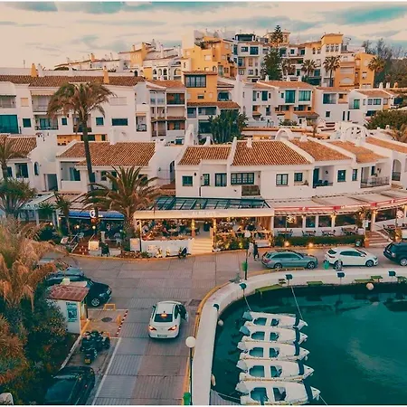 Fascinante Hogar En Cabo Pino En Marbella