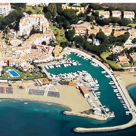 Fascinante Hogar En Cabo Pino En Apartment Marbella