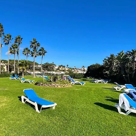 Fascinante Hogar En Cabo Pino En Marbella