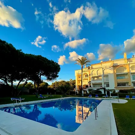 Fascinante Hogar En Cabo Pino En Apartament