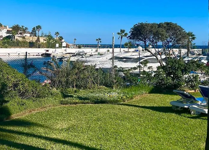 Fascinante Hogar En Cabo Pino En Appartement