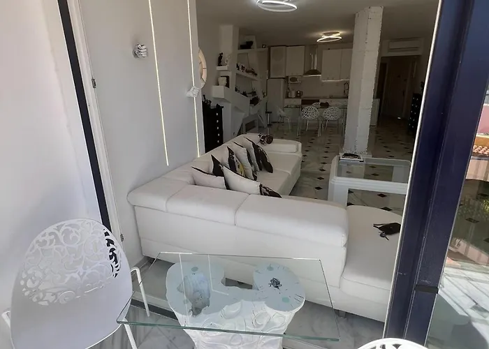 Fascinante Hogar En Cabo Pino En Appartement *